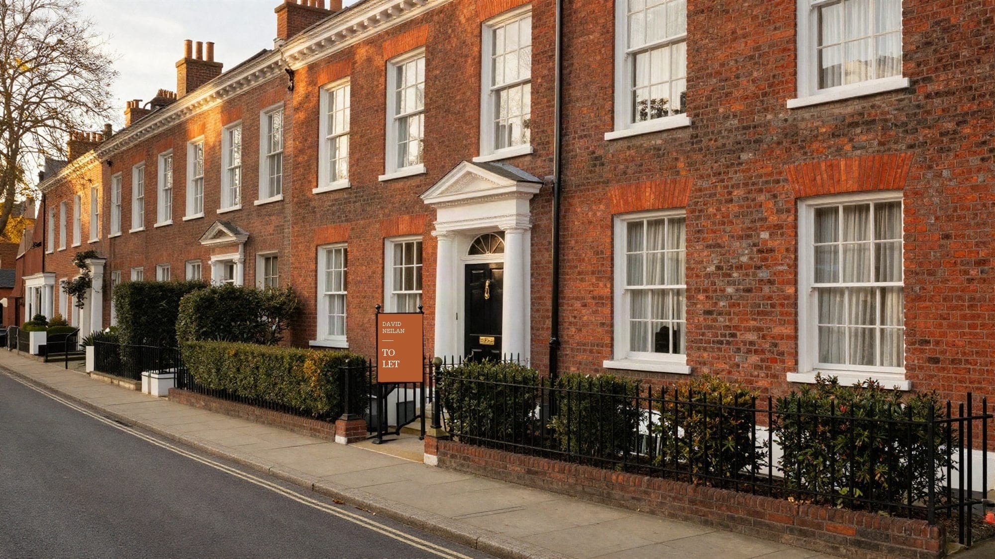 4 bedroom house in Farnham